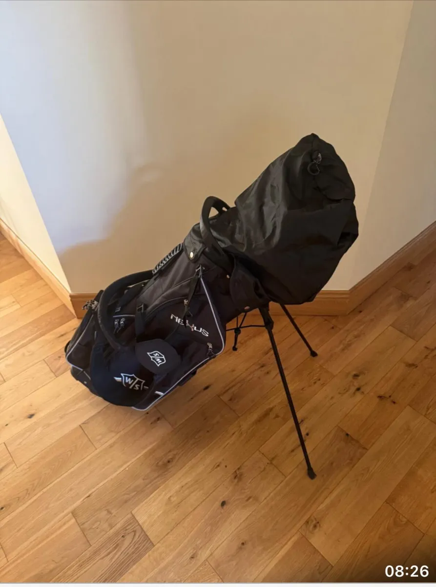 Ladies Golf clubs - Image 1