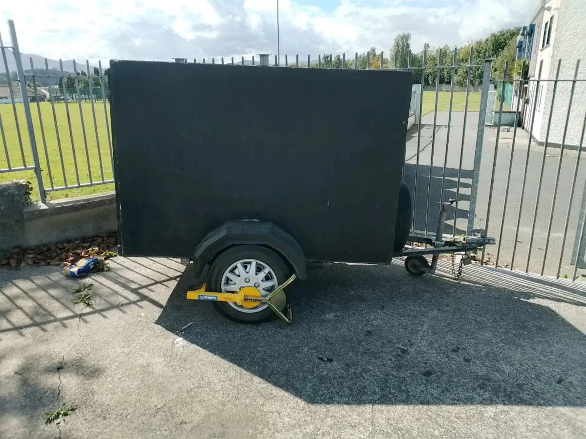 Box trailer - Image 1