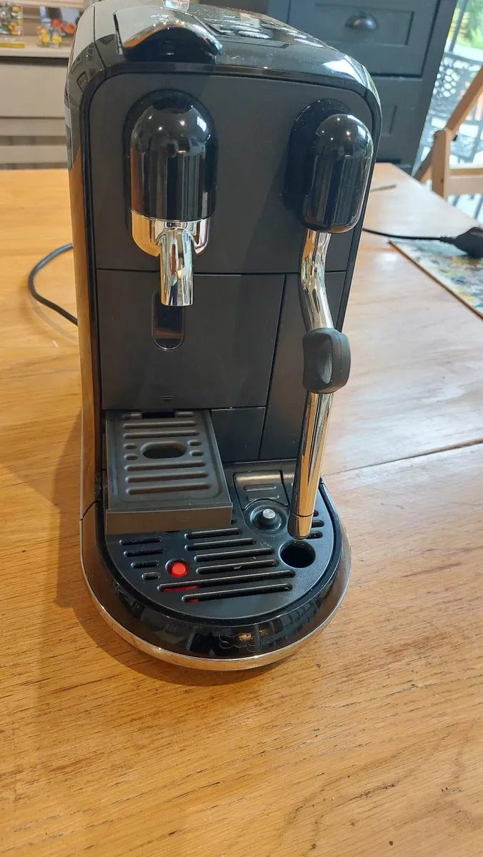 Nespresso coffee machine creatista - Image 2