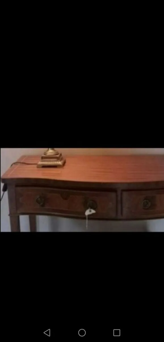 Console Table - Image 2