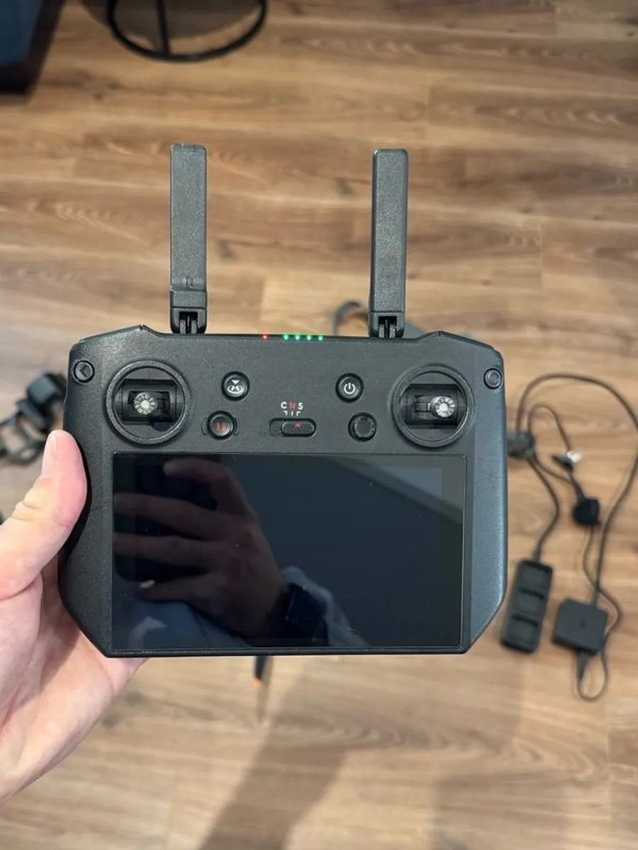 DJI Mavic 3 Pro Cine Premium Combo with RC Pro - Image 3