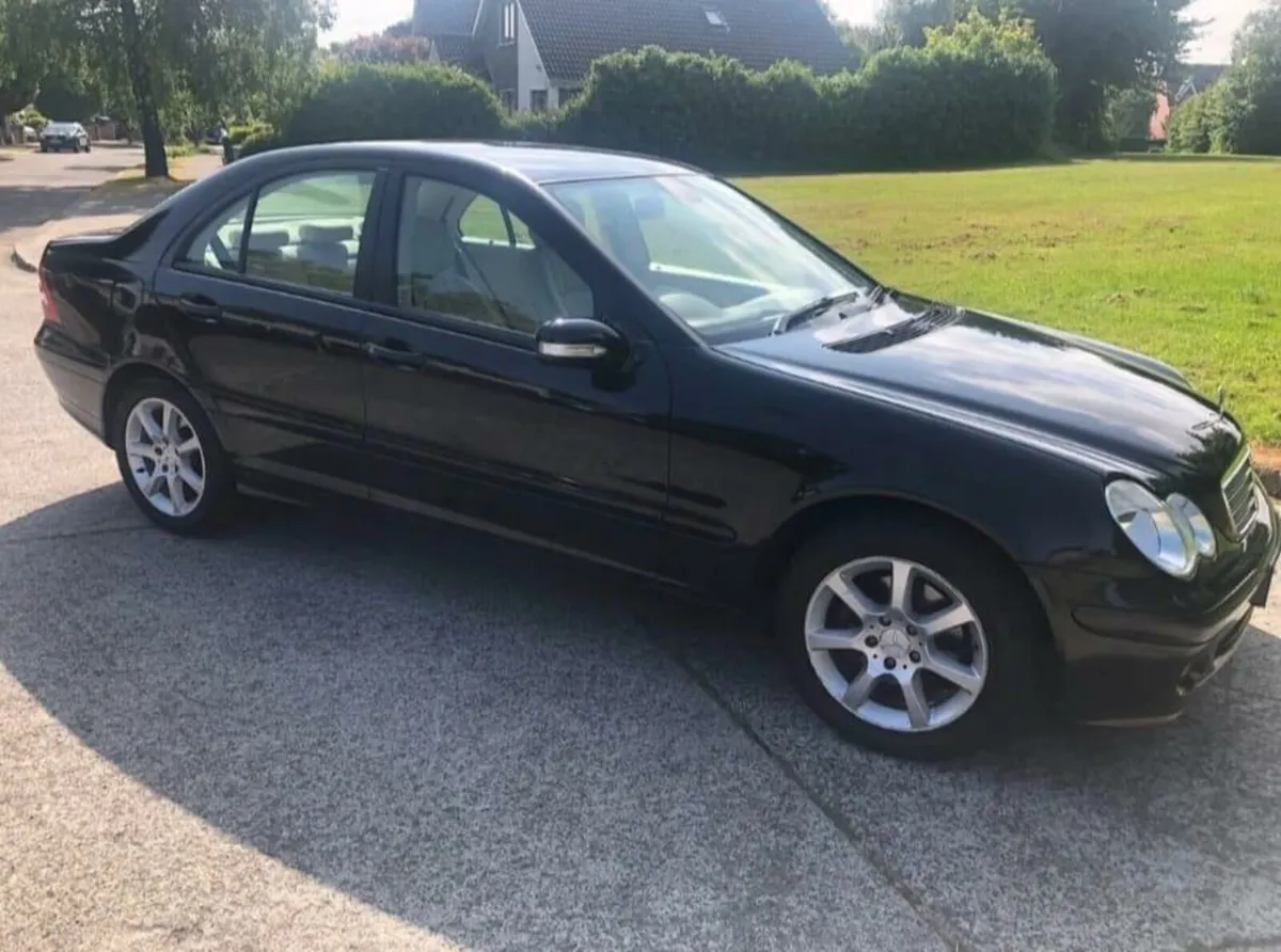 Marcides benz c 180 Kompressor - Image 3