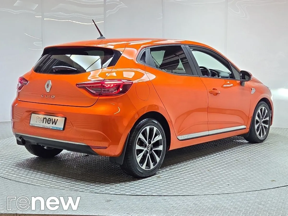 Renault Clio Iconic TCe 100 My19 - Image 3