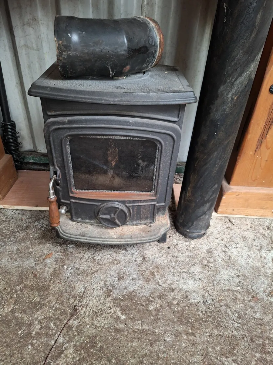 Stanley Oisin Stove