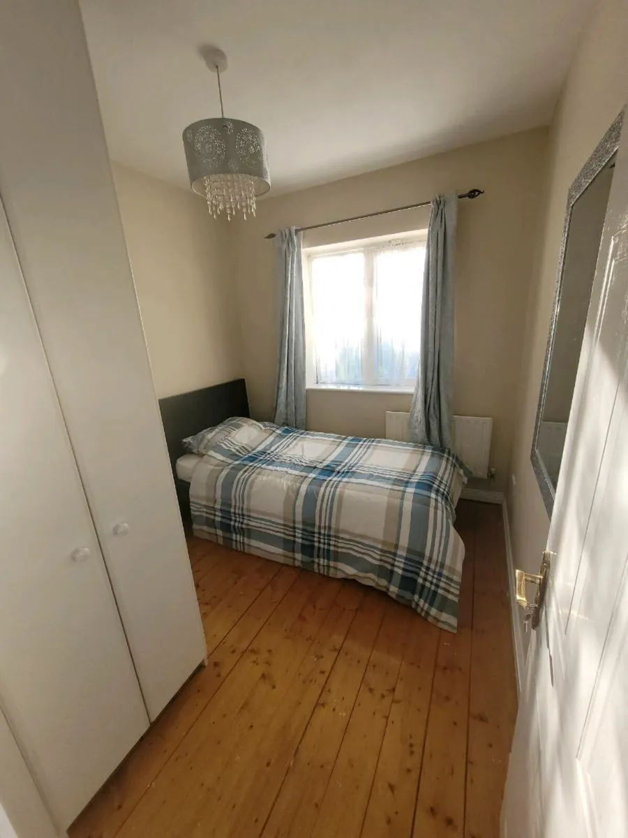 Single bed - Image 3
