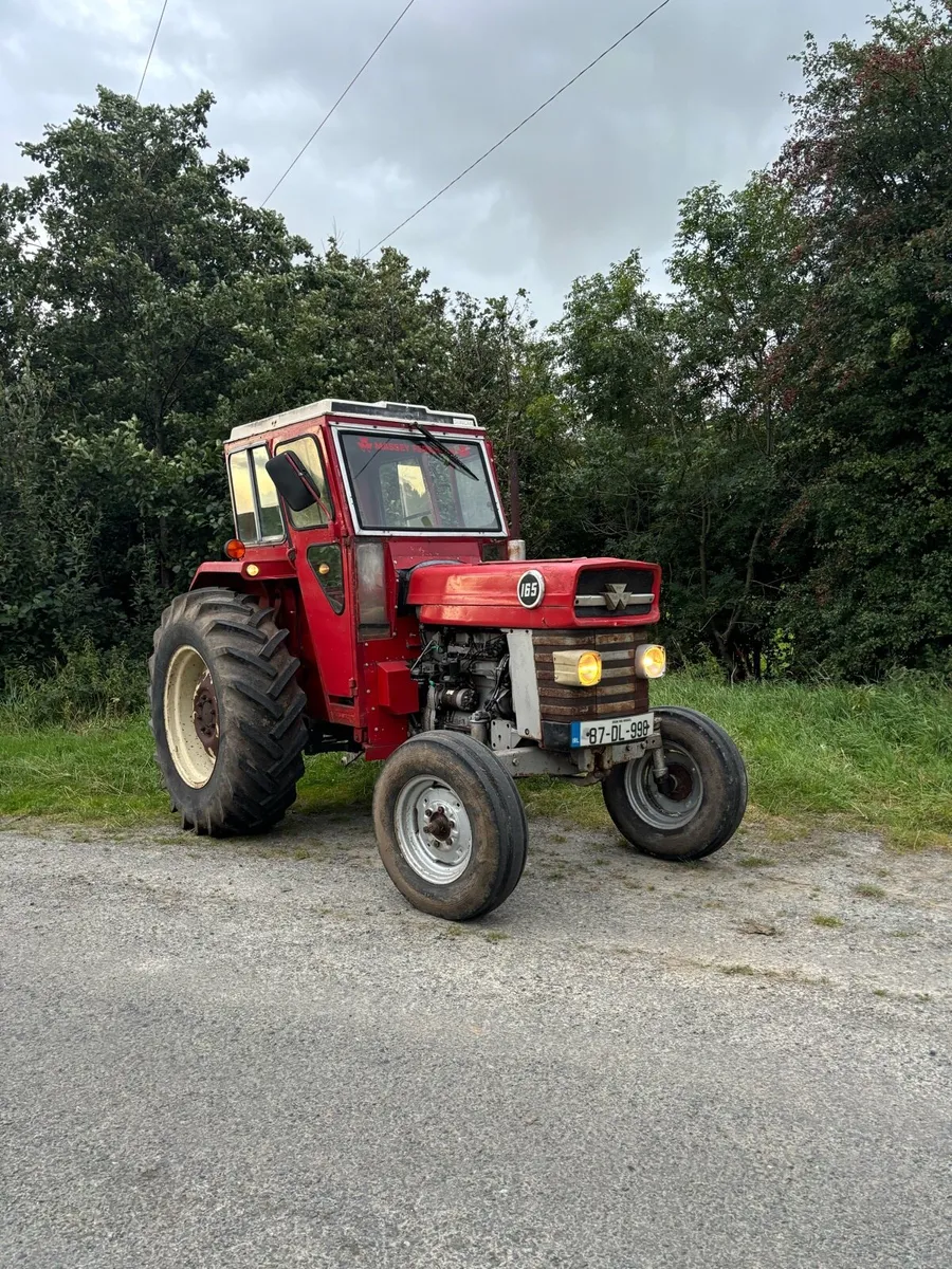 Massey 165 - Image 1