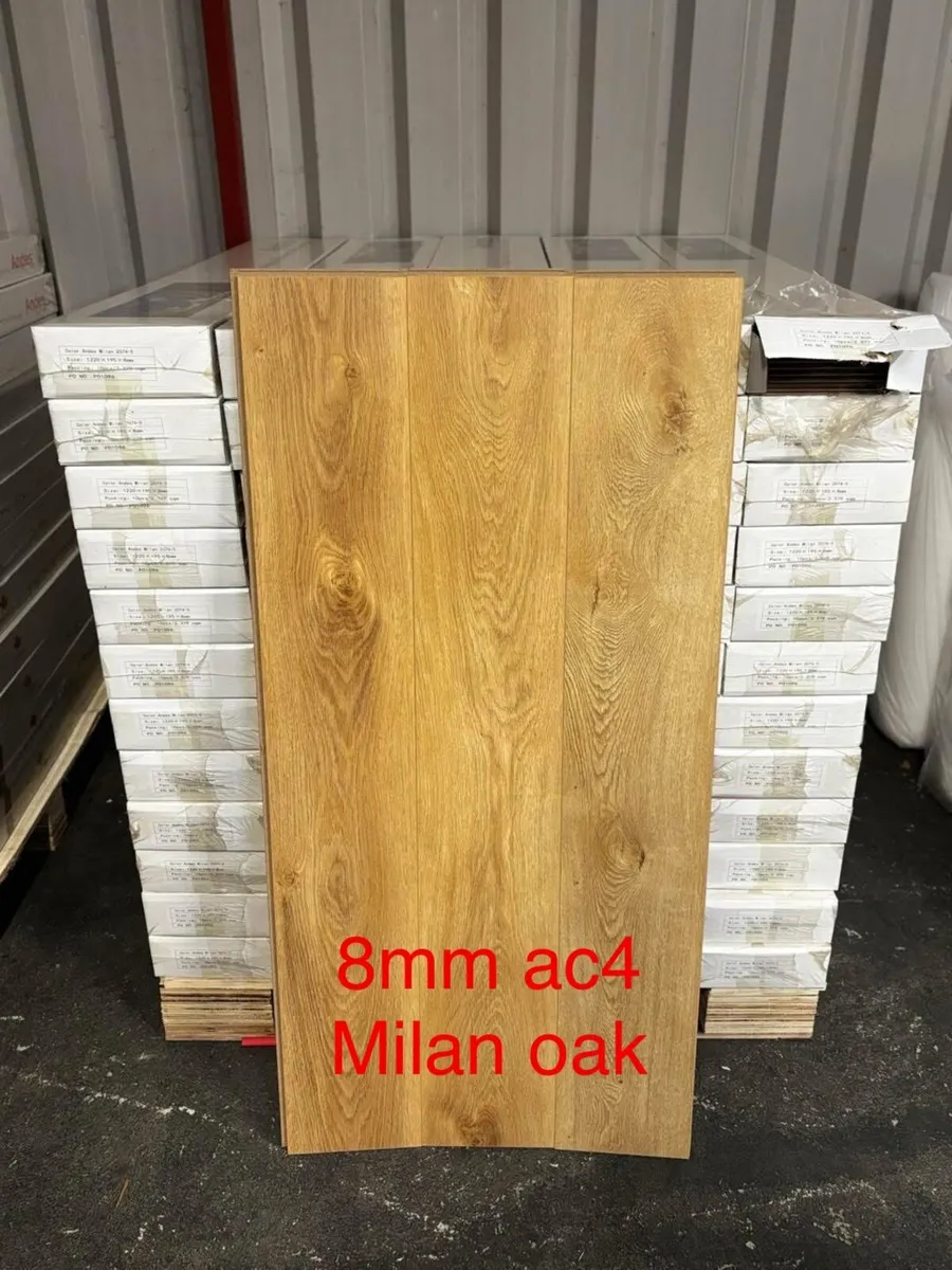 New ac4 8mm flooring
