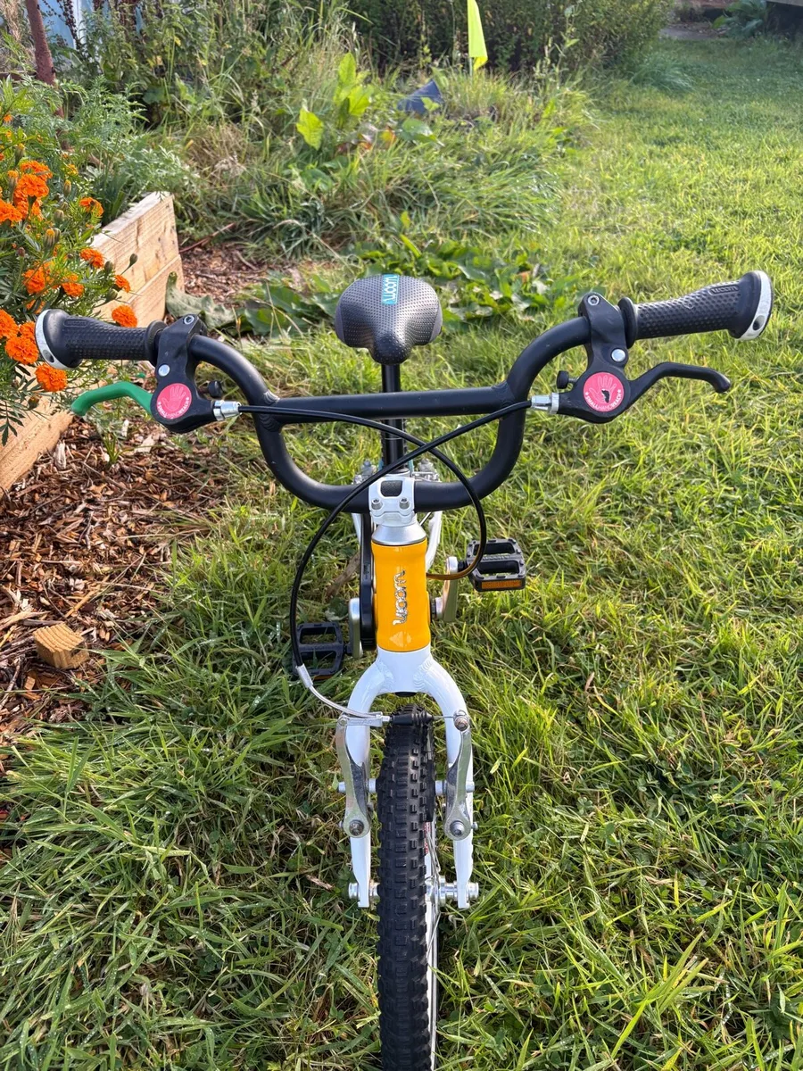 Woom 2  Kids Bike - Image 3