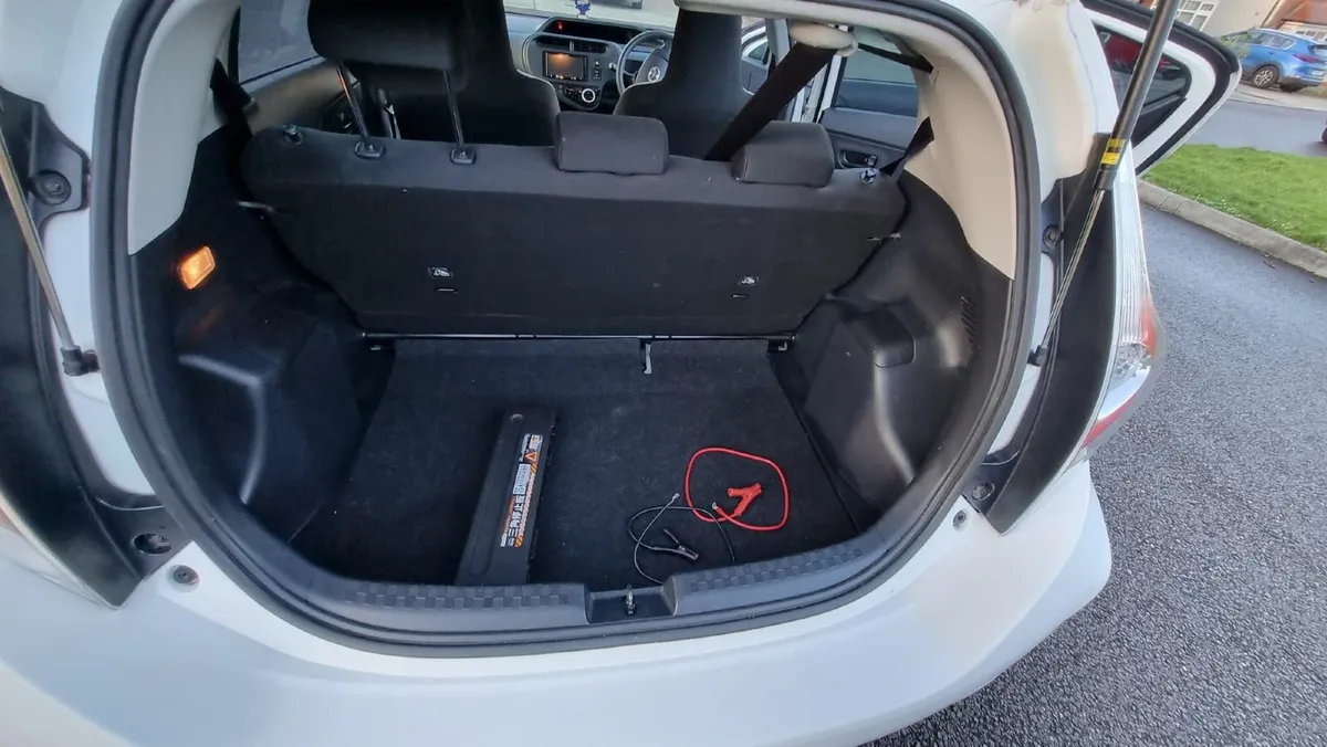 Toyota Aqua Hybrid 2019- LOW MILAGE - Image 4