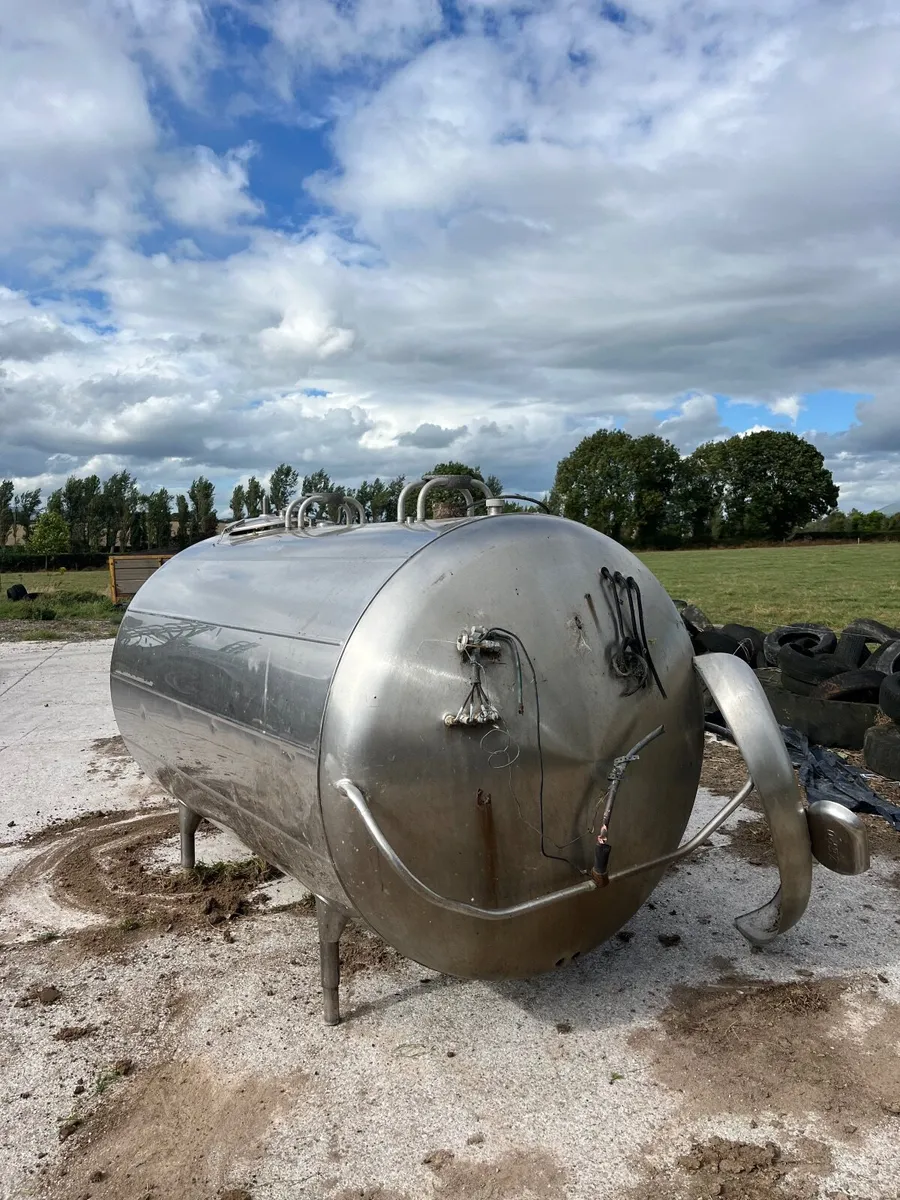650 Gallon Bulk tank - Image 2