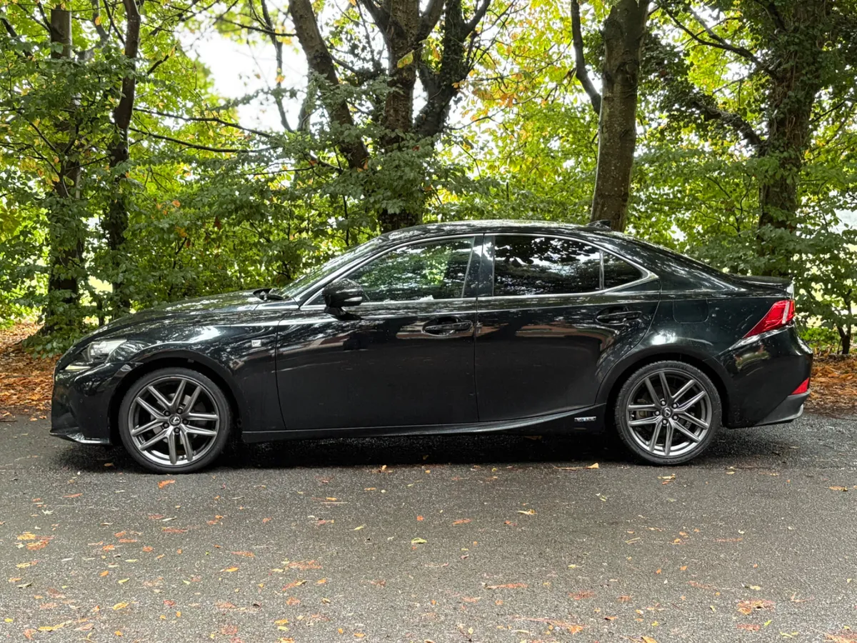 2014 Lexus IS300H F sport *LOW KMS* New NCT - Image 3