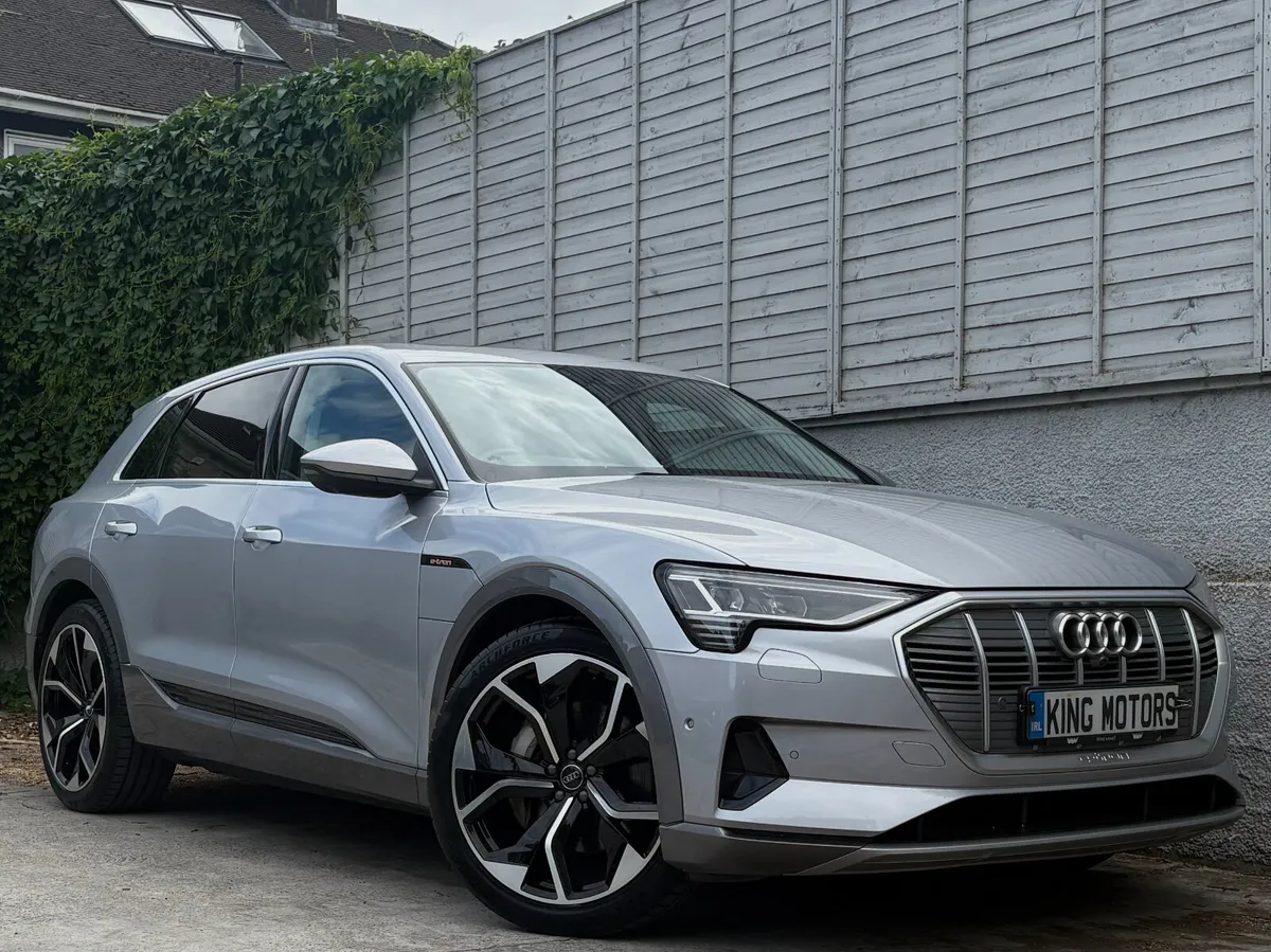 Audi e-tron 2020 SPORT 50 QUATTRO / PANORAMIC ROOF - Image 1