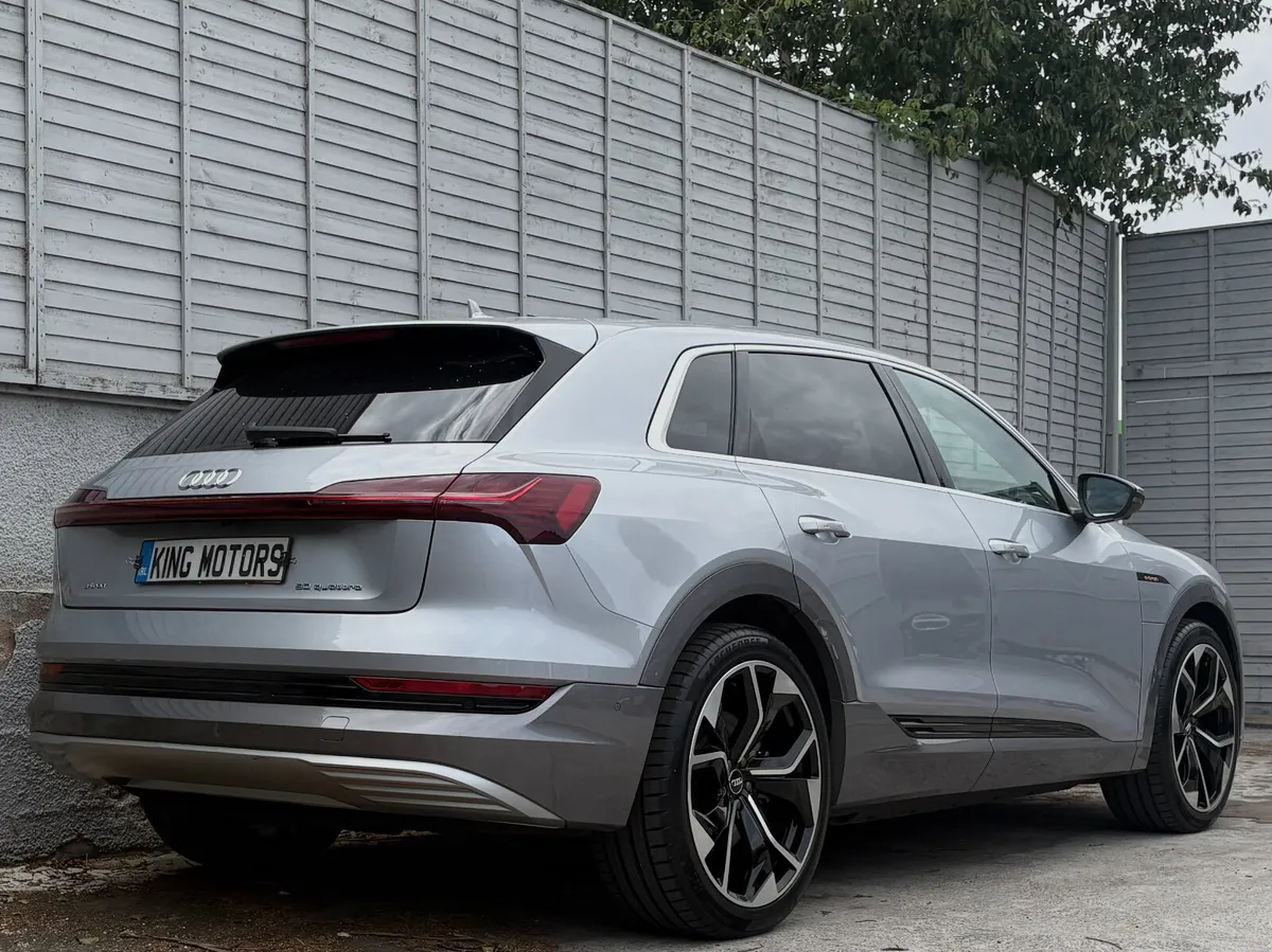 Audi e-tron 2020 SPORT 50 QUATTRO / PANORAMIC ROOF - Image 3