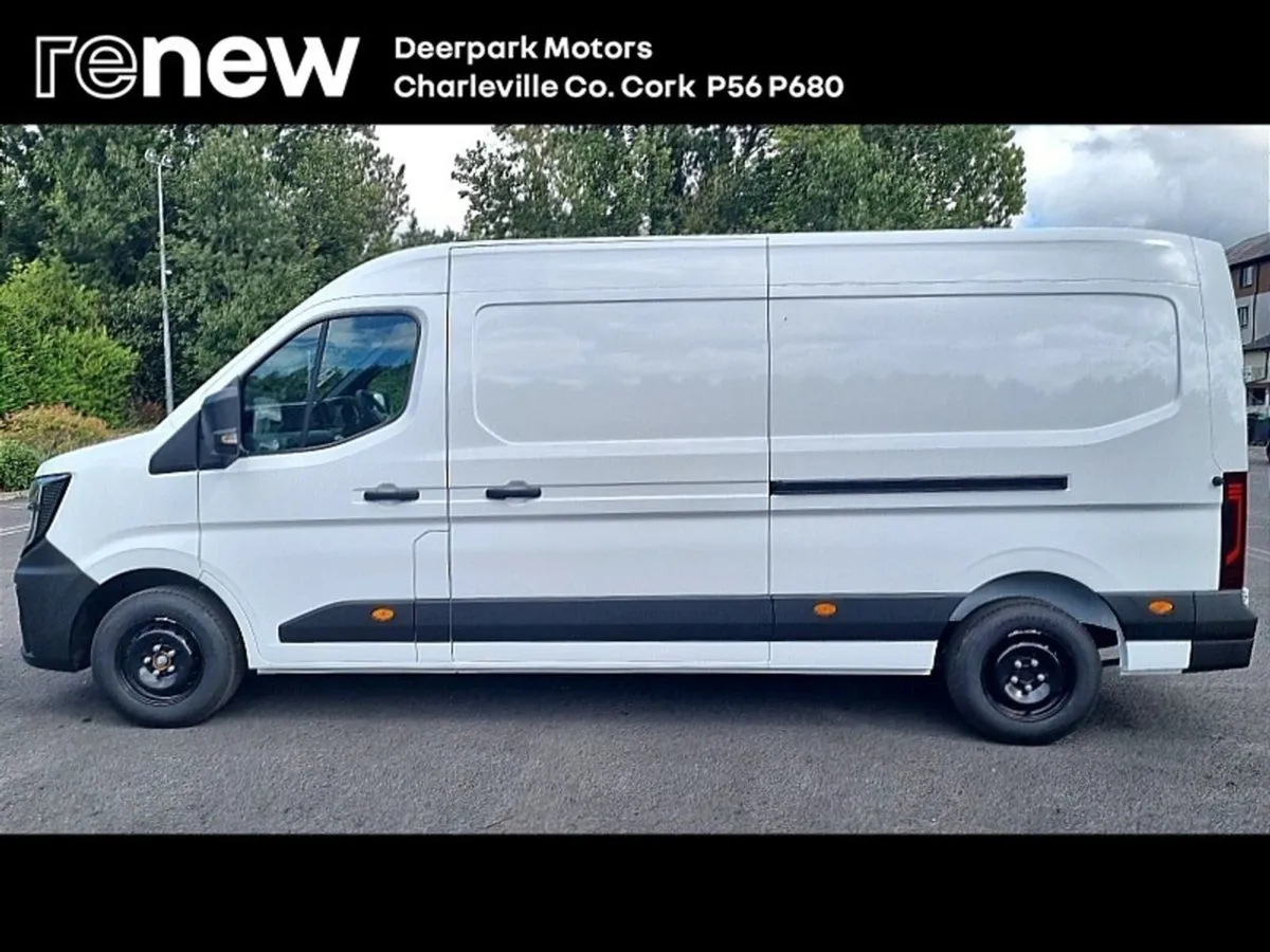 Renault Master Advance Lm35 Auto 170 bhp - Image 1