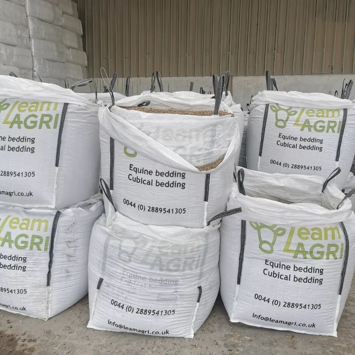 Grade A wood pellets for bedding or burning. Cheap - Image 3