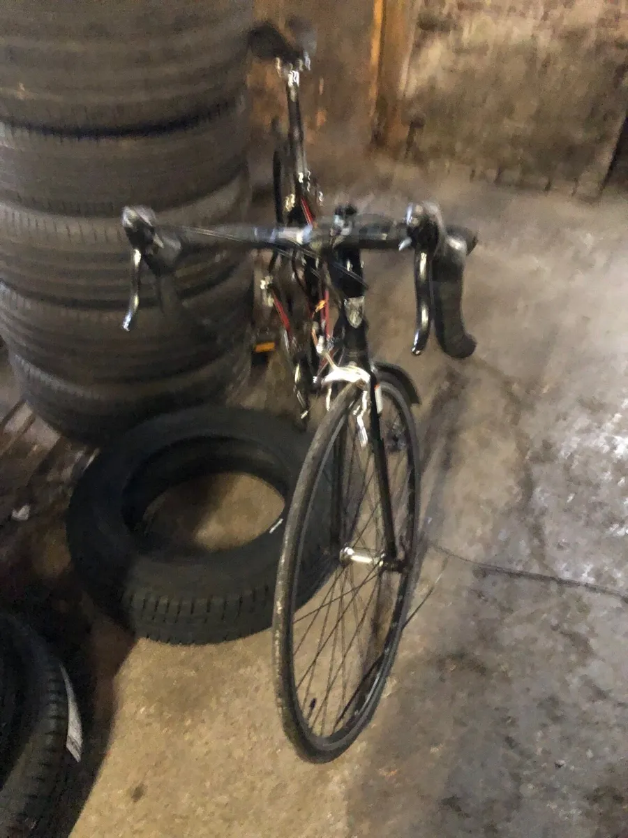Road bike - Image 3