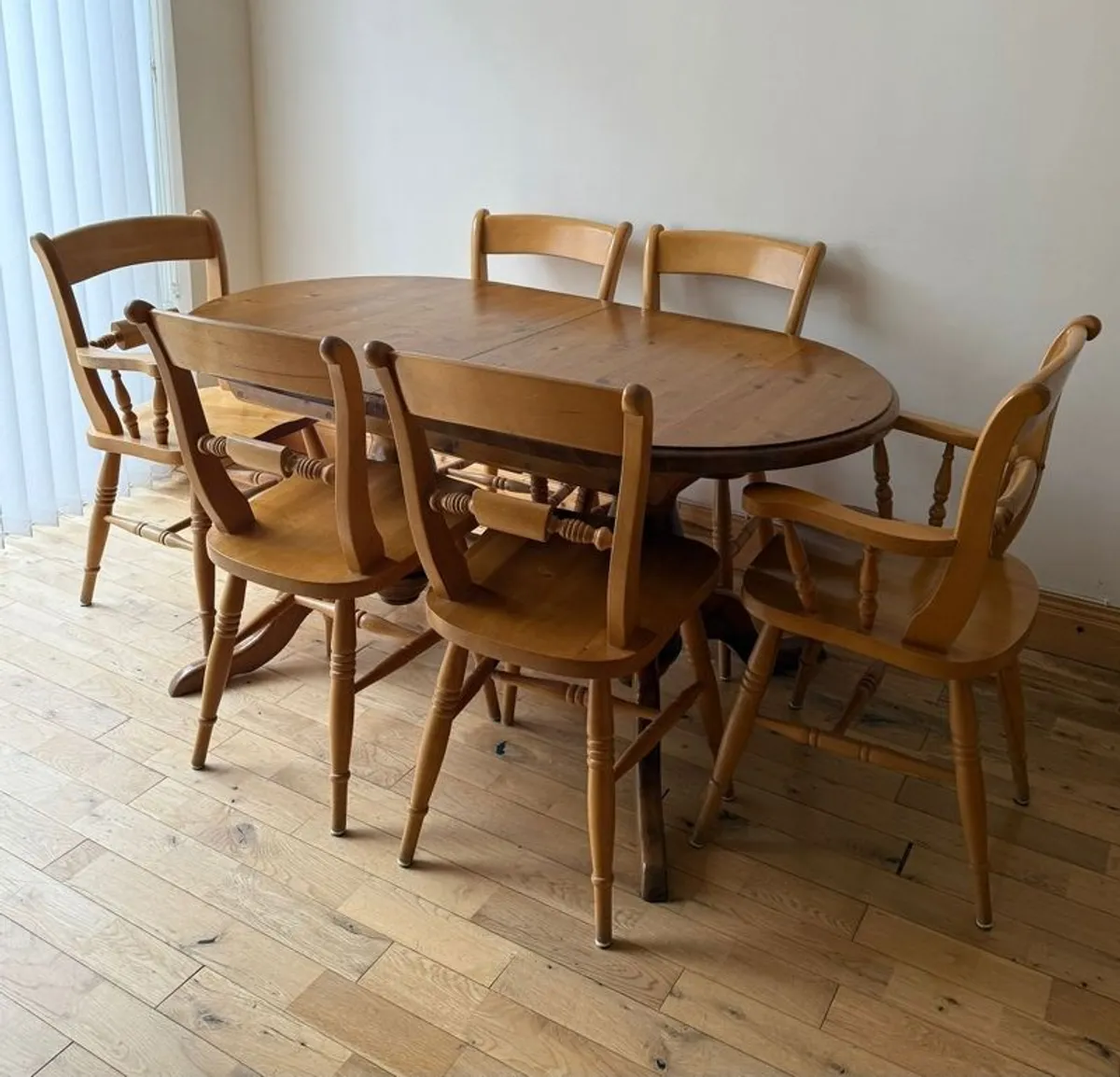 dining table, 6 chairs & sideboard - Image 1
