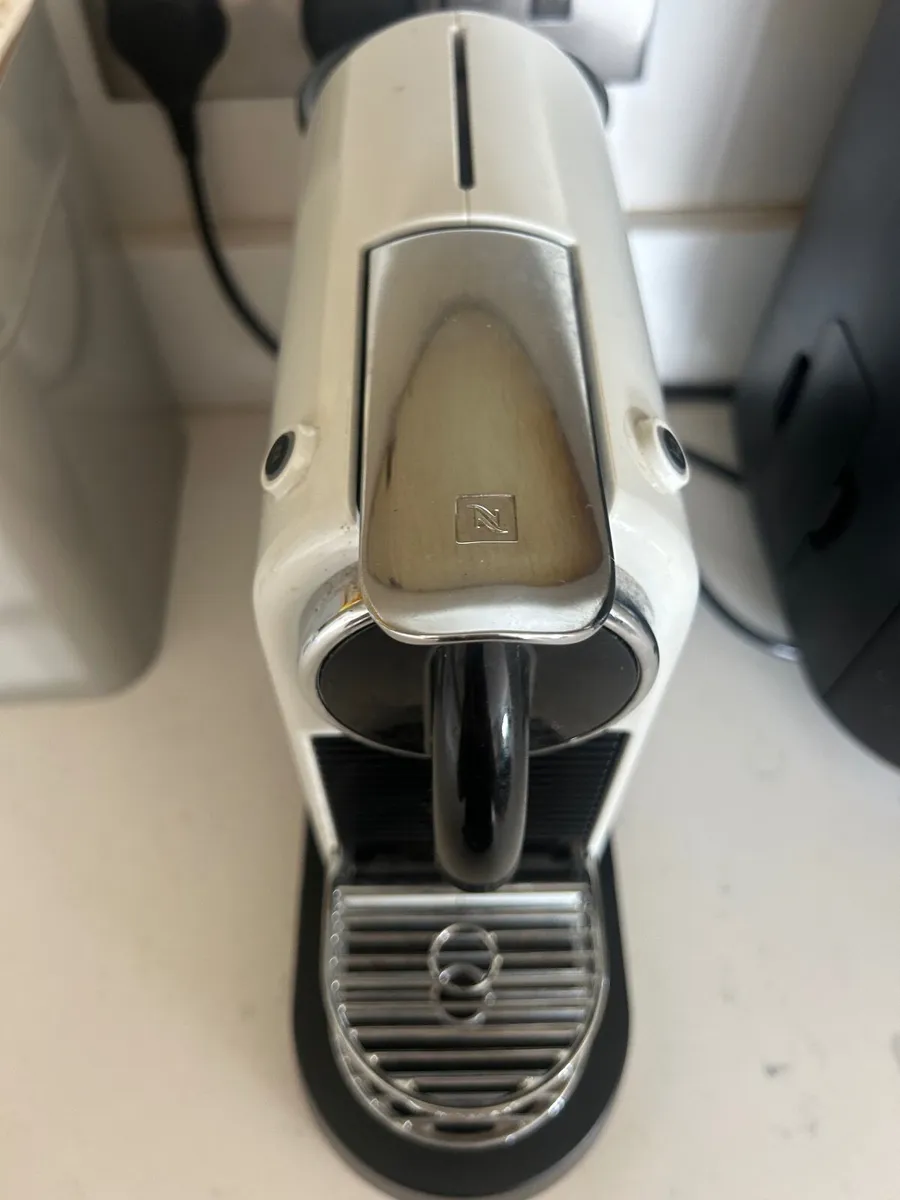Nespresso coffee machine - Image 4