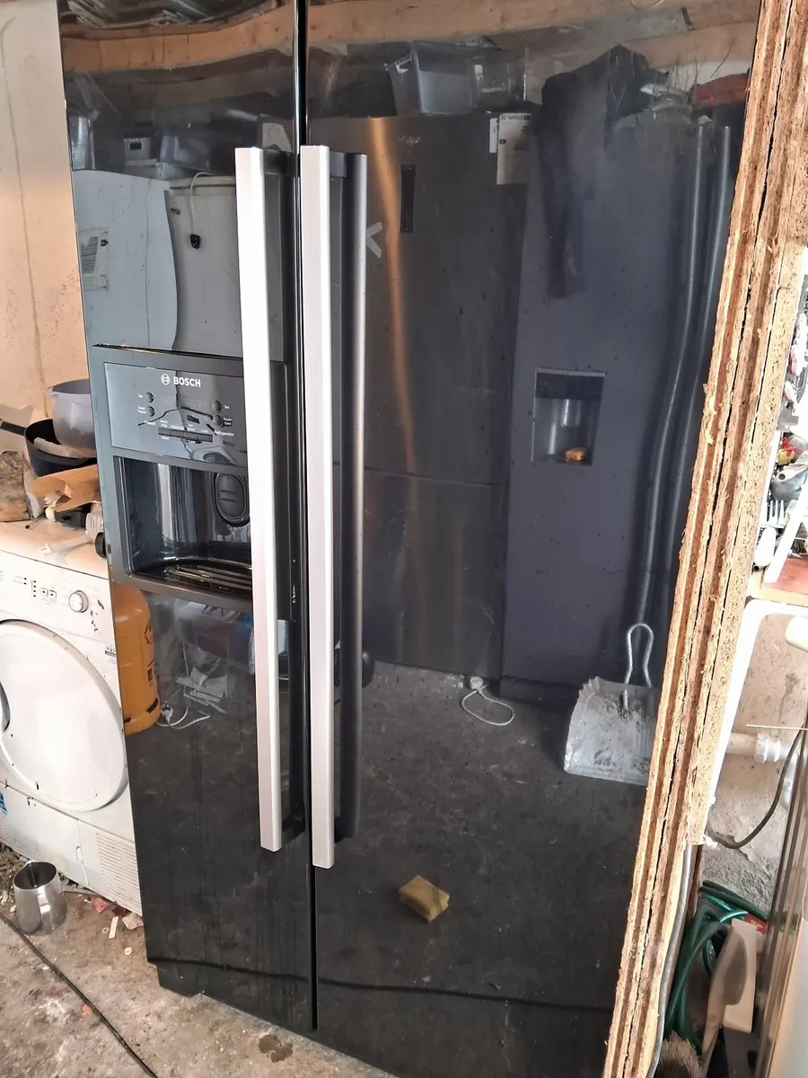 AMERICAN FRIDGE AND FREEZER - Image 1