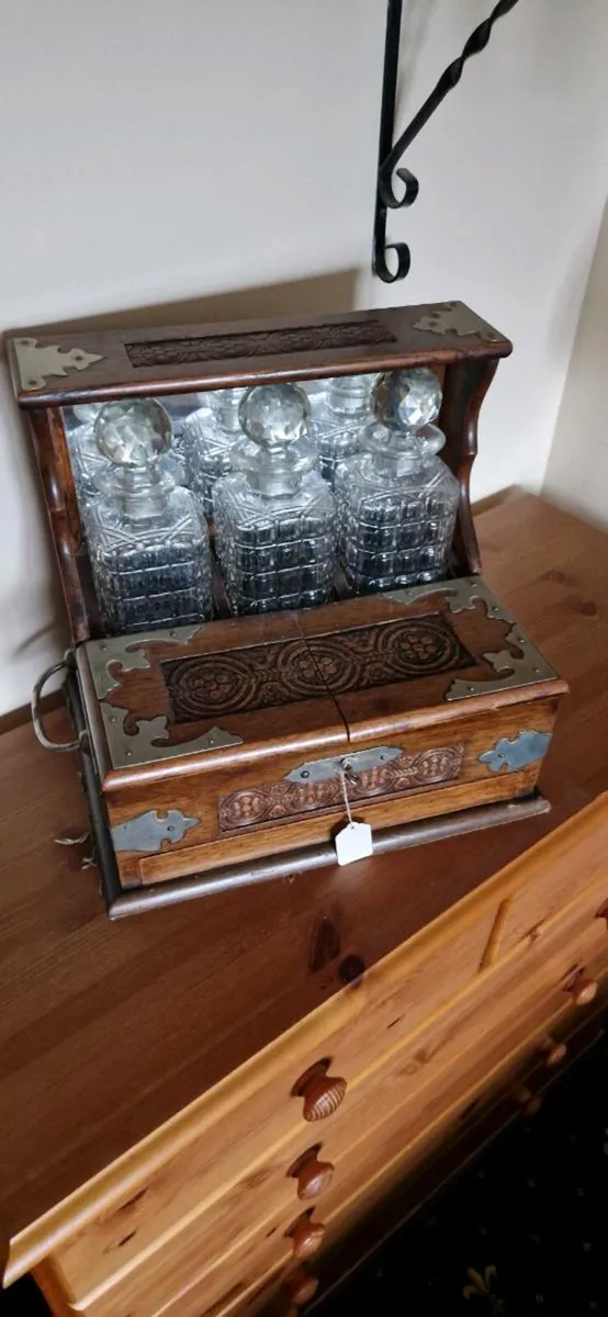 RARE ANTIQUES - Image 1