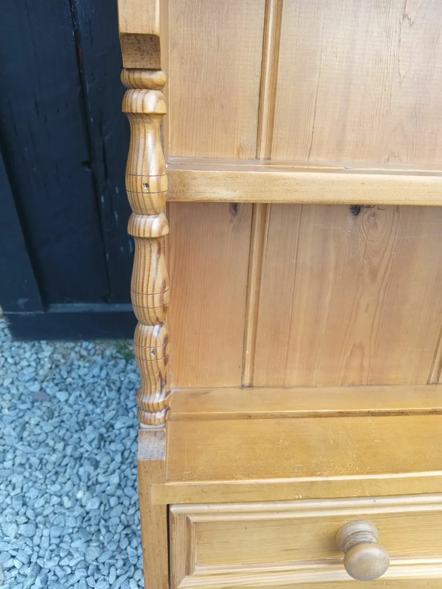 Wall dresser - Image 2