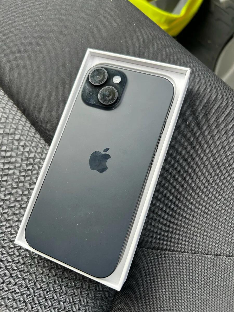 Iphone 15 black 128GB - Image 2