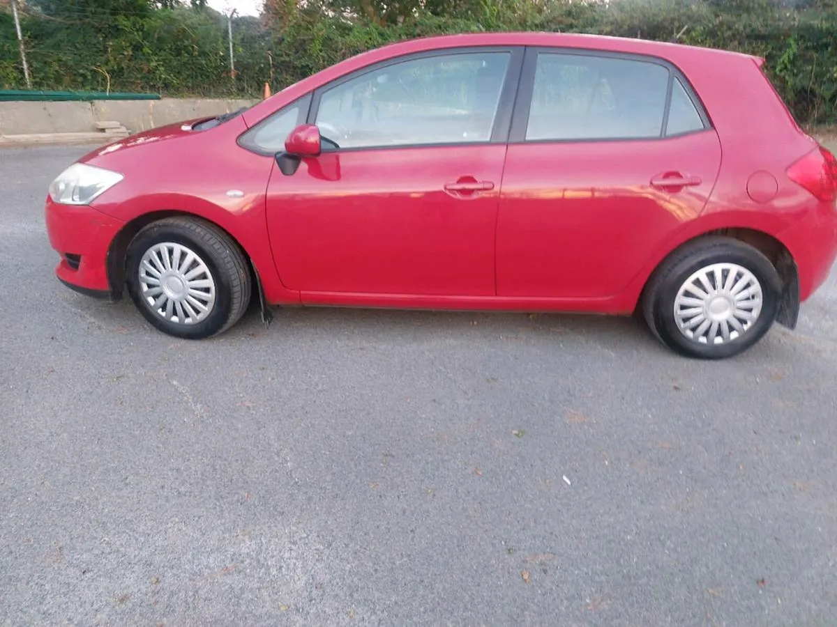 2008 toyota Auris 1.4 nct  1/26 tax 5/26 petrol - Image 3