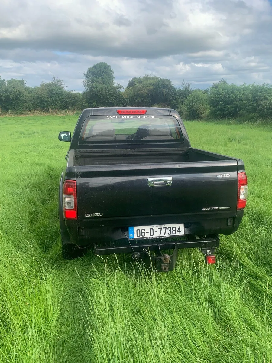 Isuzu - Image 3