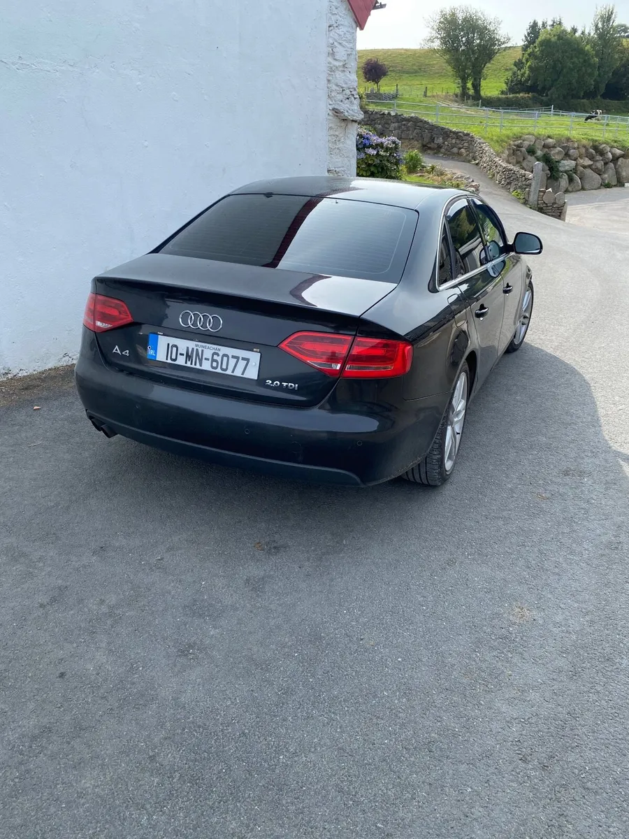 Audi A4 2010 - Image 1