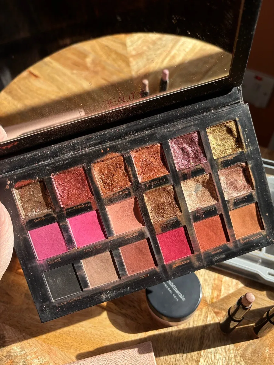 High end makeup - Image 2