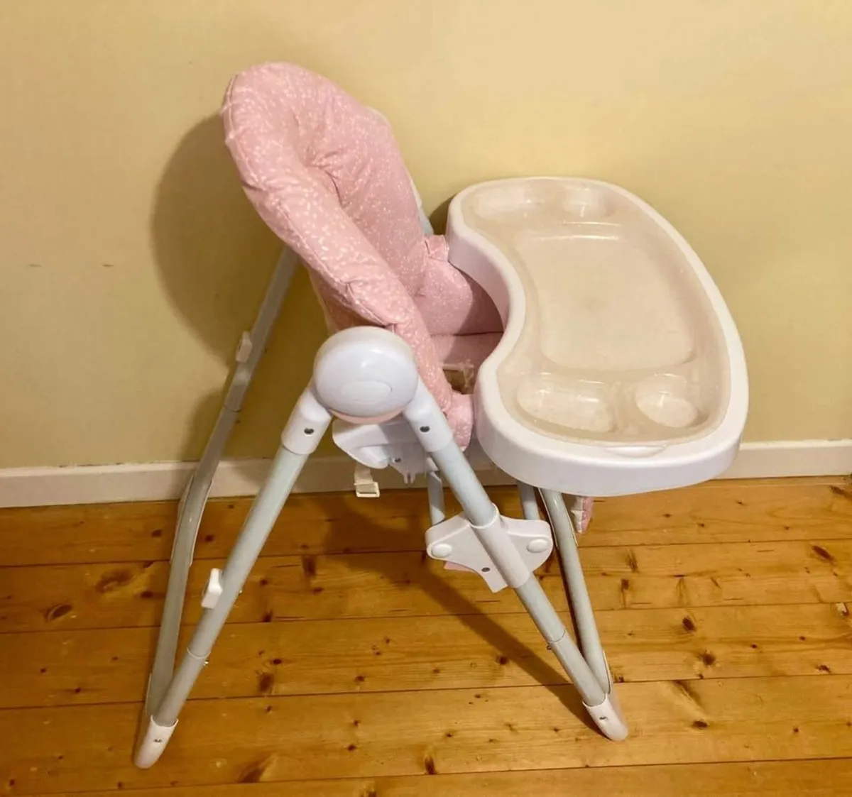 Folding Baby High Chair with Removable Tray - Image 3
