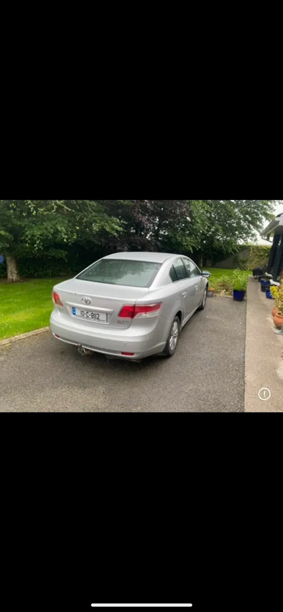 Toyota Avensis 2010 - Image 2