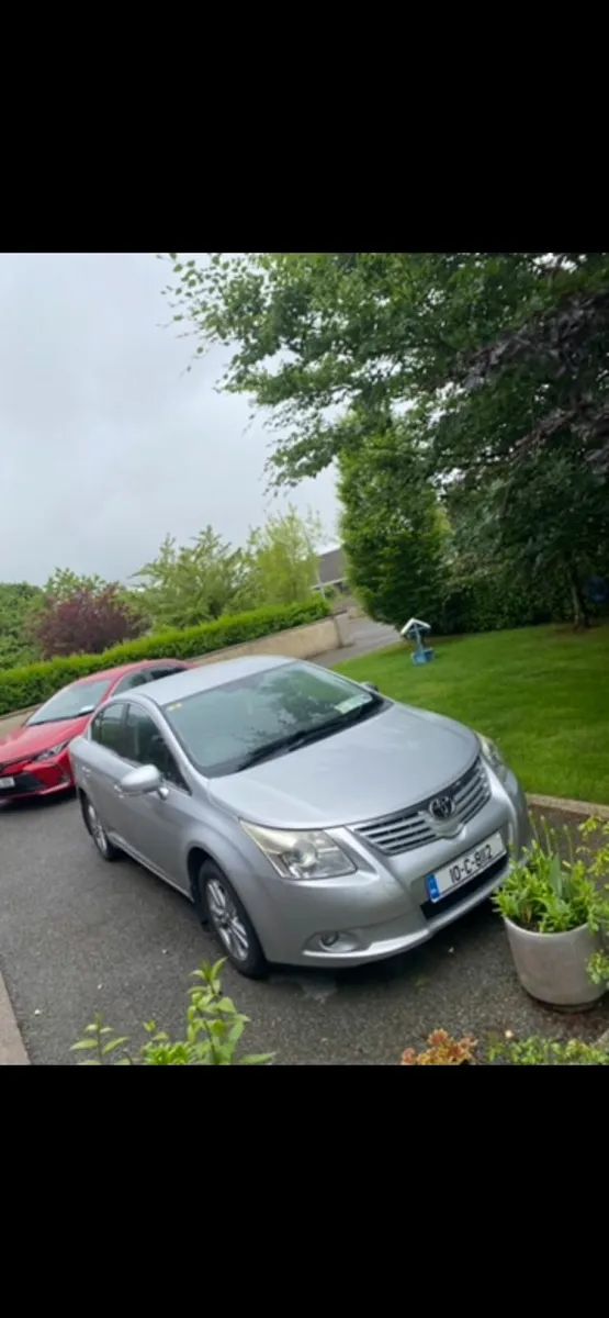 Toyota Avensis 2010 - Image 4