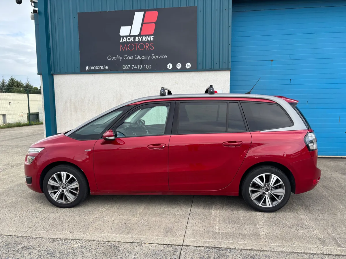 Citroen C4 EXCLUSIVE 7-SEATER - Image 4