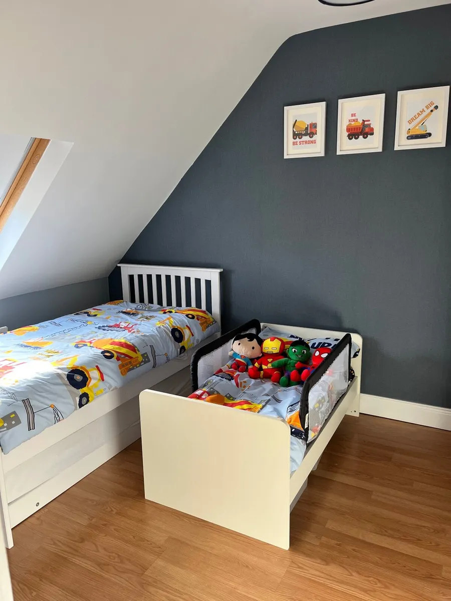 Cot bed - Image 2