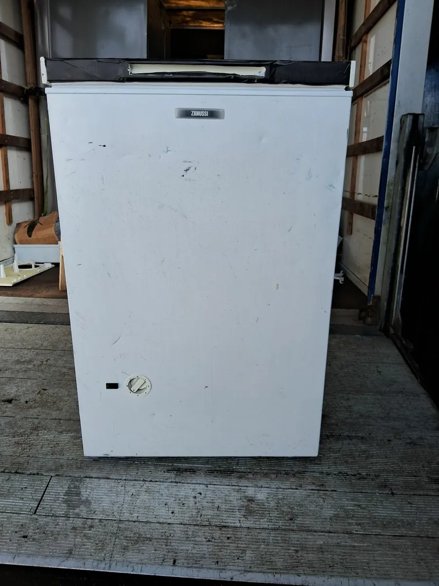 CHEST FREEZER FOR SALE - Image 1