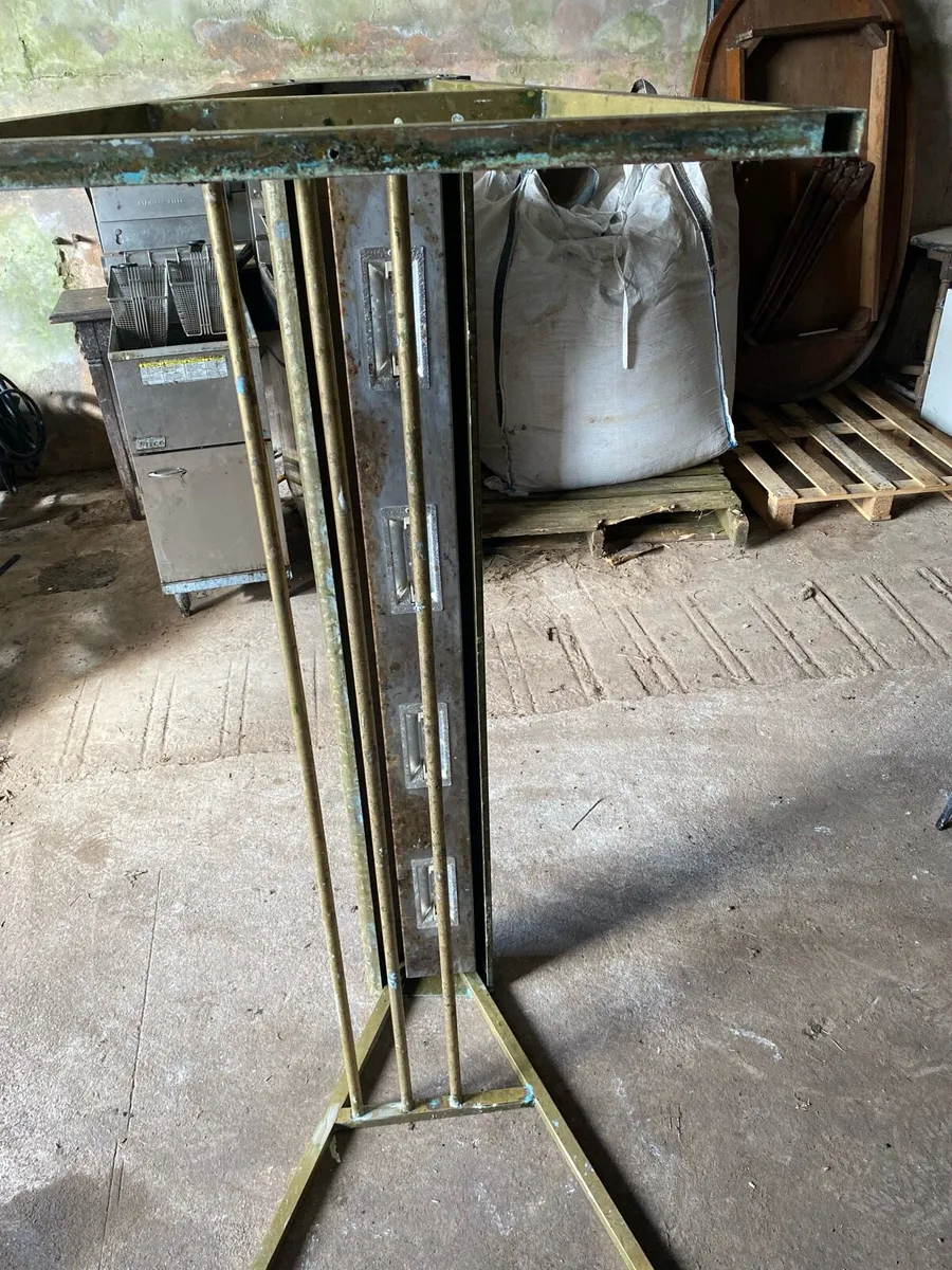 Commercial kitchen items - Image 2