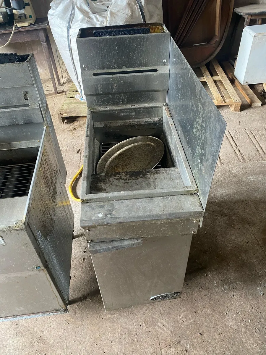 Commercial kitchen items - Image 4