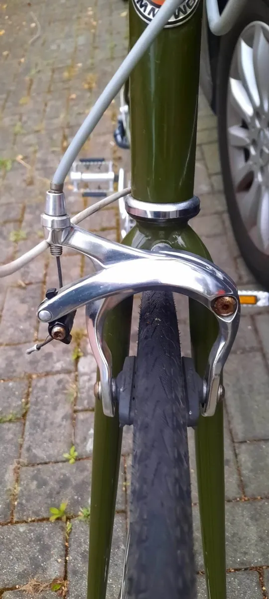 Nice green and tan Tokyobike - Image 4