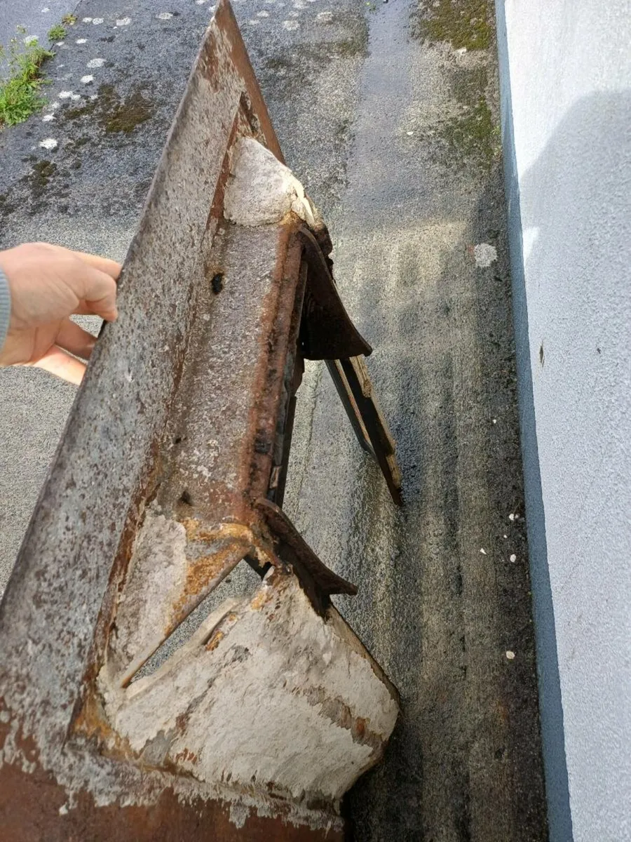 Fireplace - Image 3