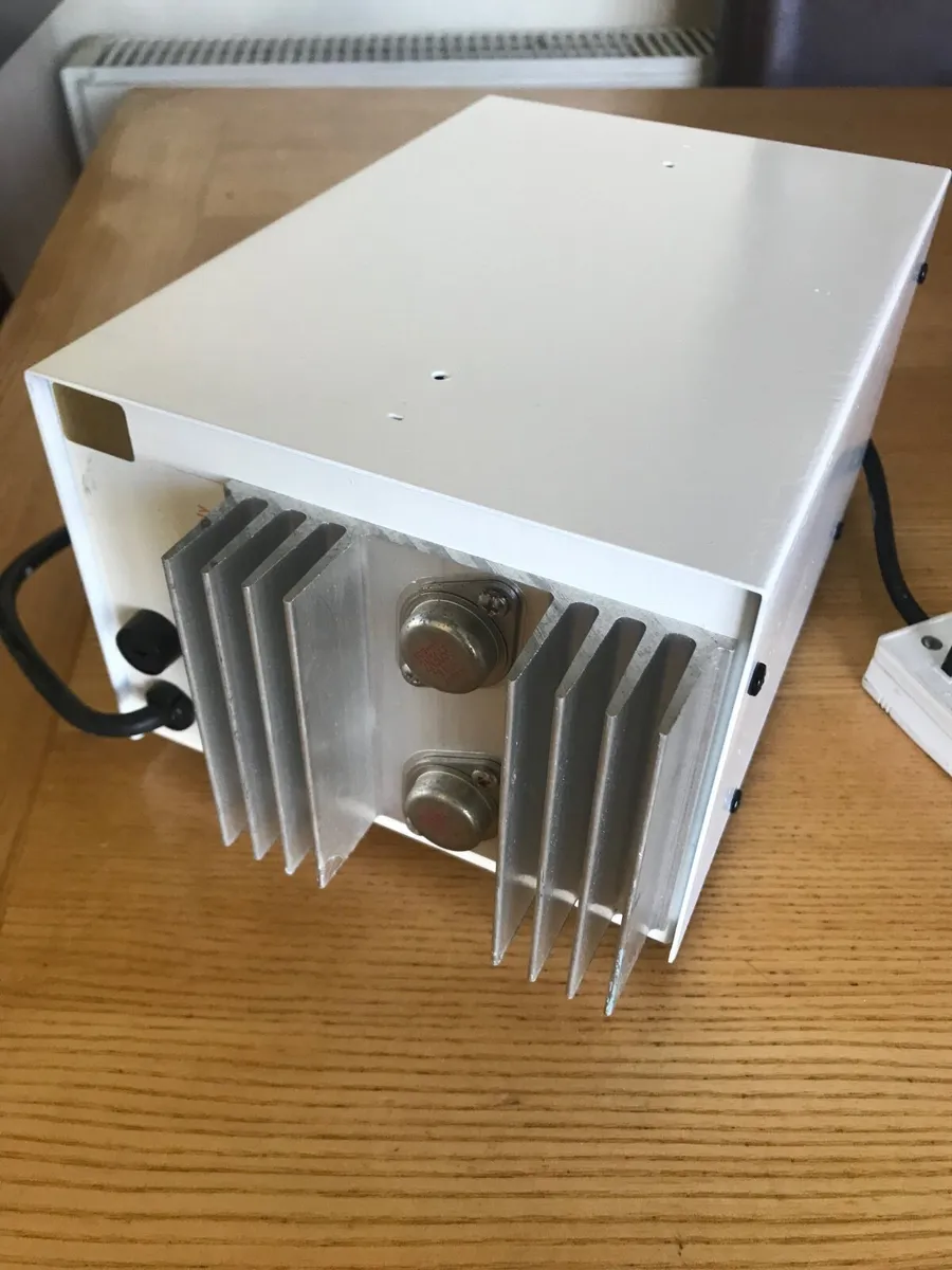 CB/HAM Radio Power Supply - Image 4
