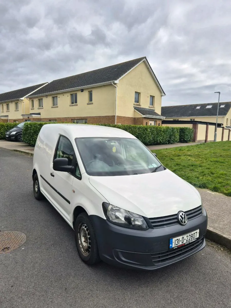 2013 Volkswagen  Caddy  New CVRT - Image 2