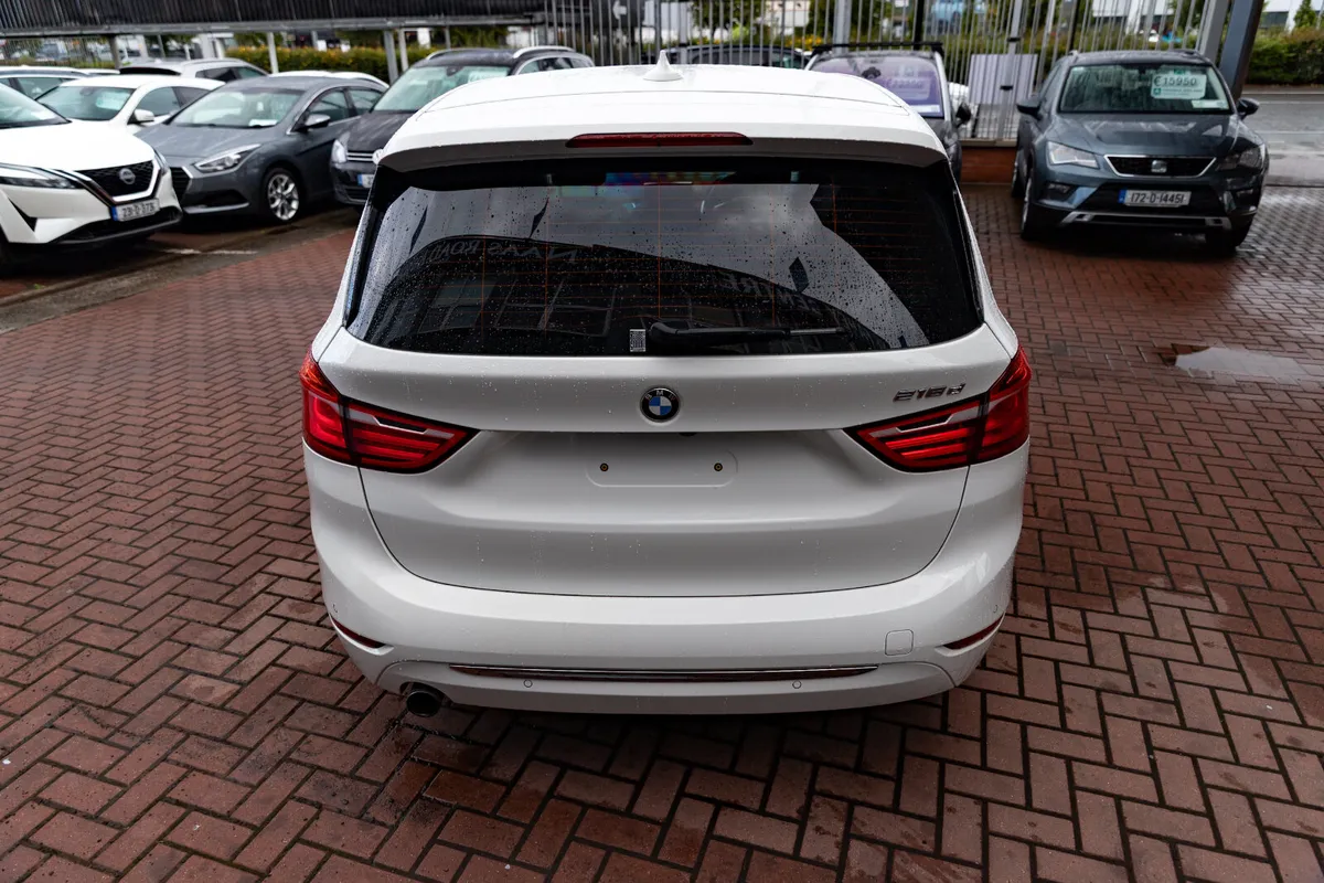BMW 218D 2.0D SE LUXURY7 SEATER  5DR ESTATE AUTOMA - Image 4