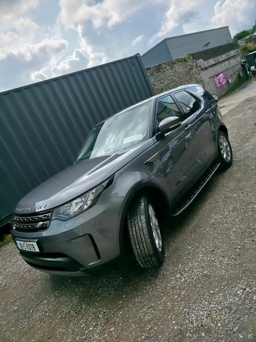 Land Rover Discovery 2018 - Image 3