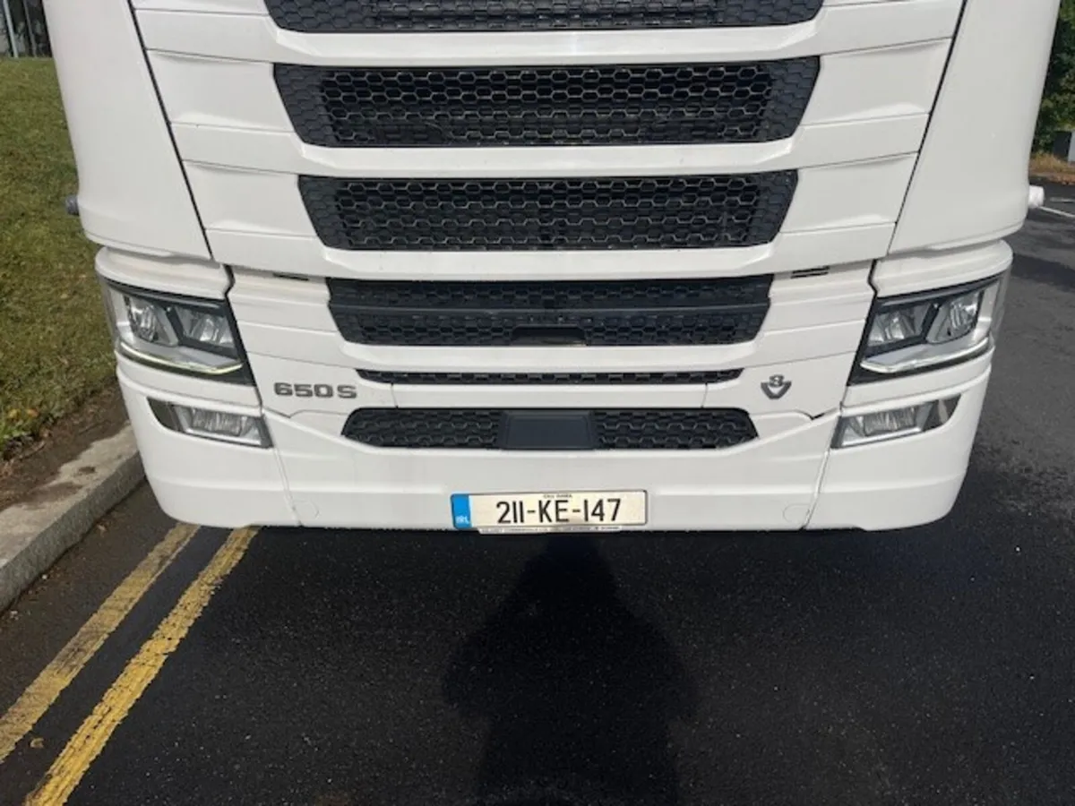 Scania 650S 2021 6X2 - Image 4