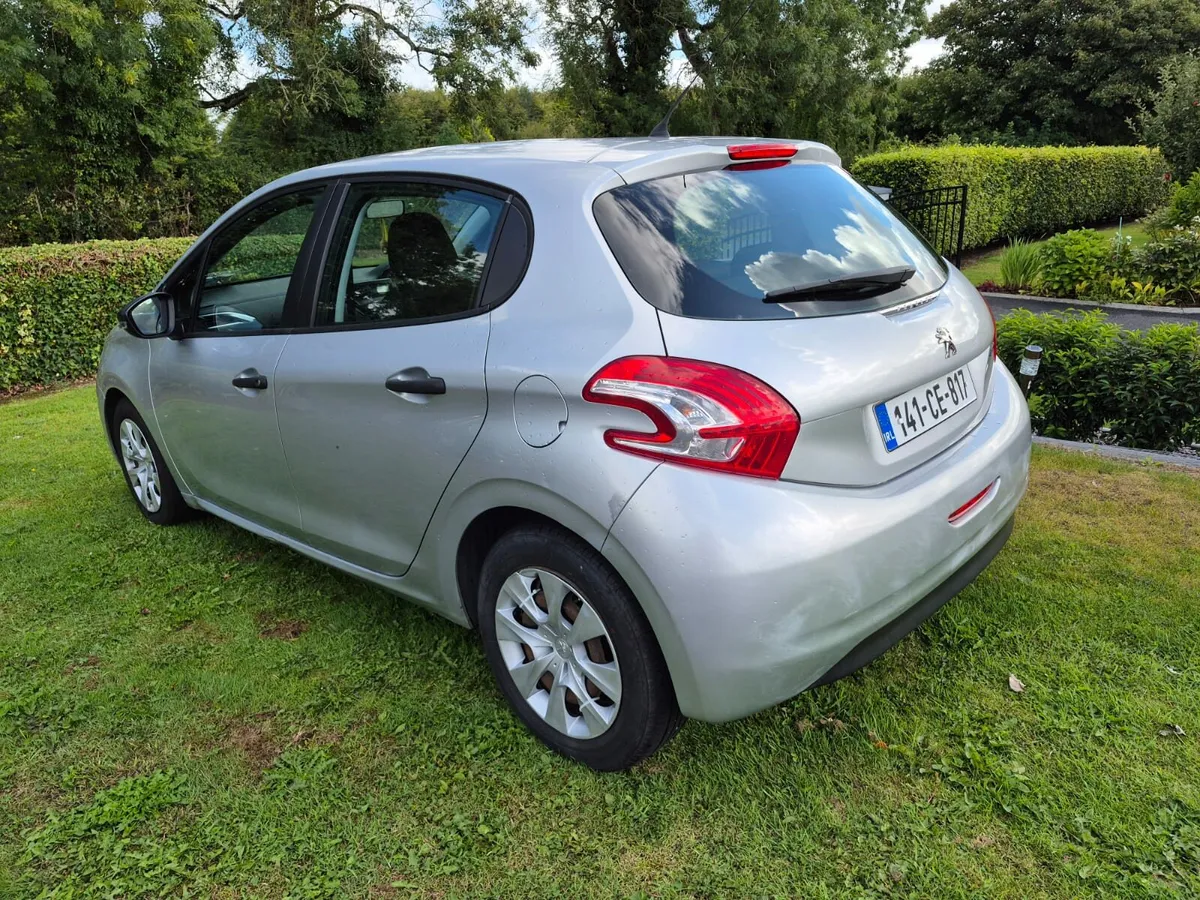 2014 Peugeot 208 1.4 hdi - Image 4