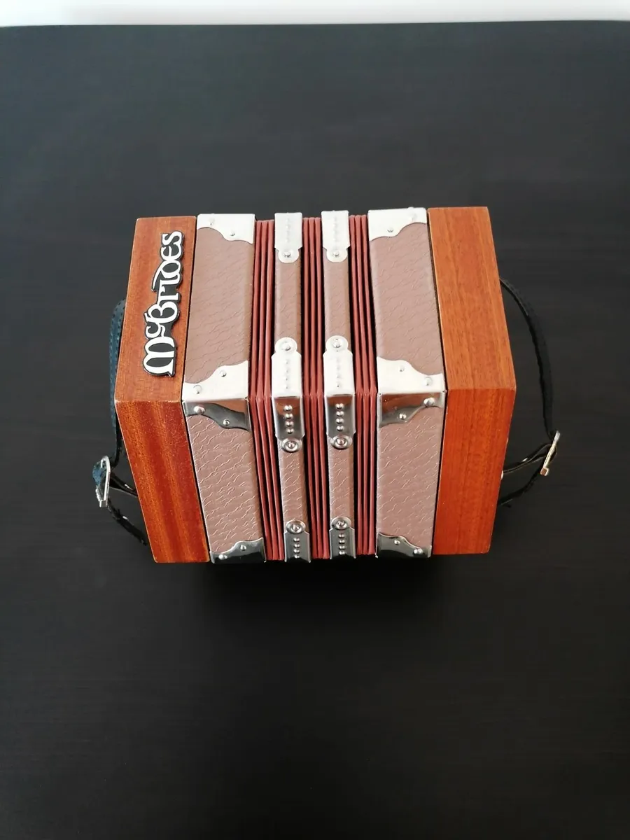 Concertina - Image 1
