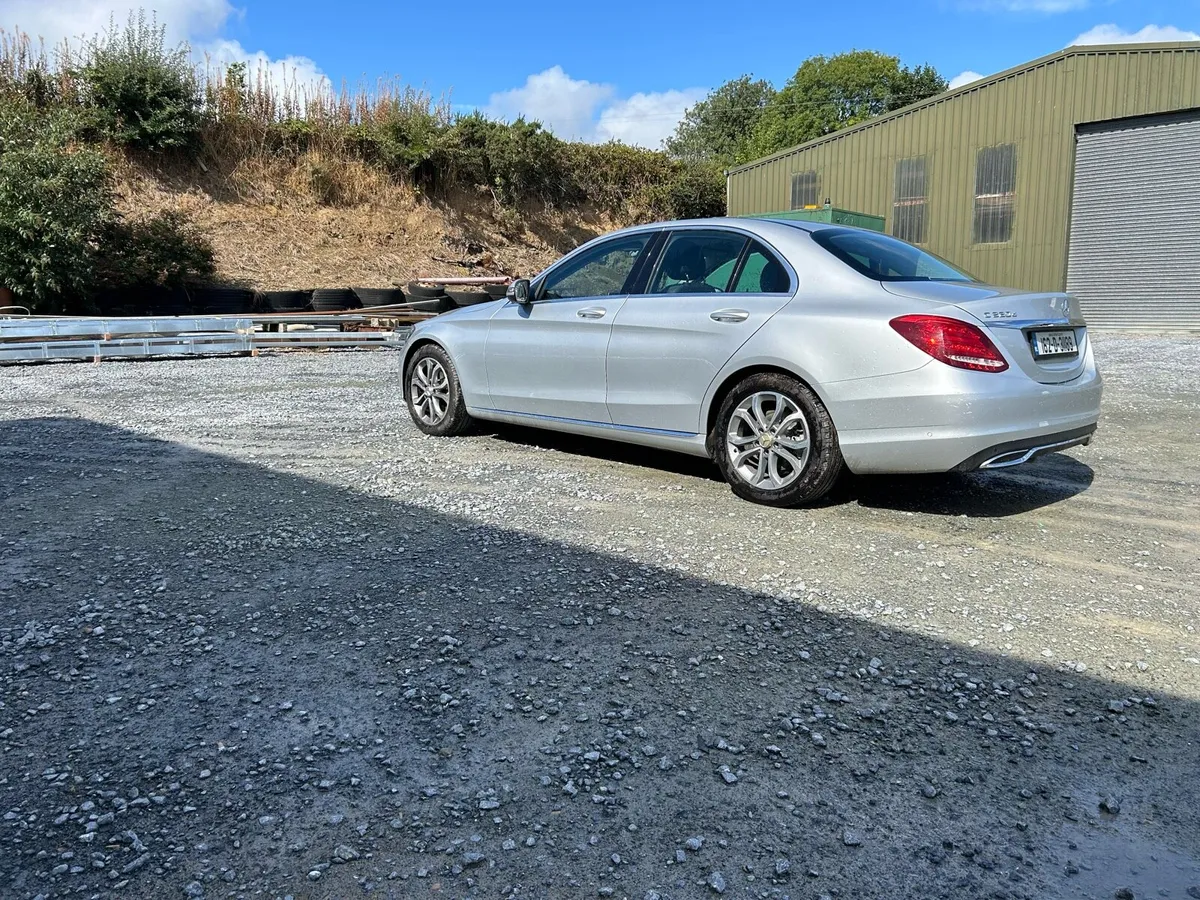 2016 C220 Automatic - Image 3