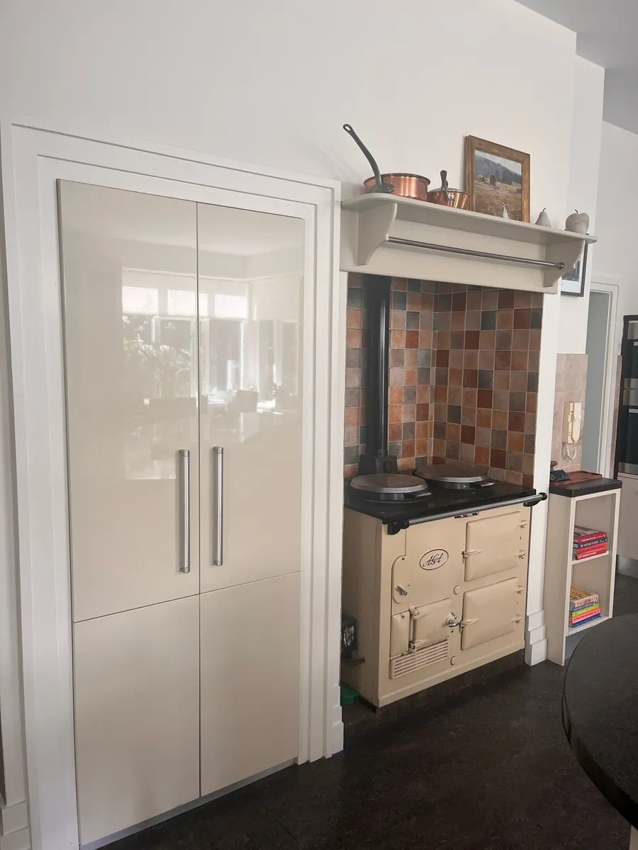 Kitchen - Image 2