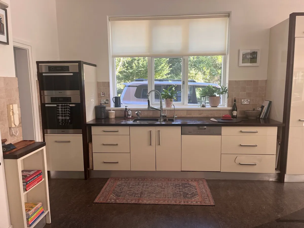 Kitchen - Image 3